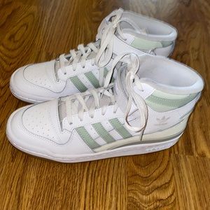 linen green adidas forum mids